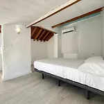 La Merced Nomada & Refugio * 말라가